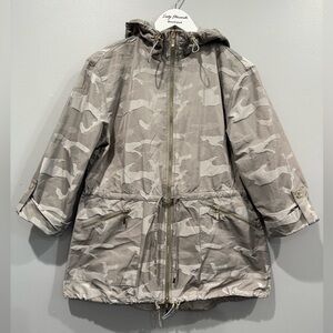 Chico's Zenergy Gray Camo Rain hoodie  Jacket/ size 0|